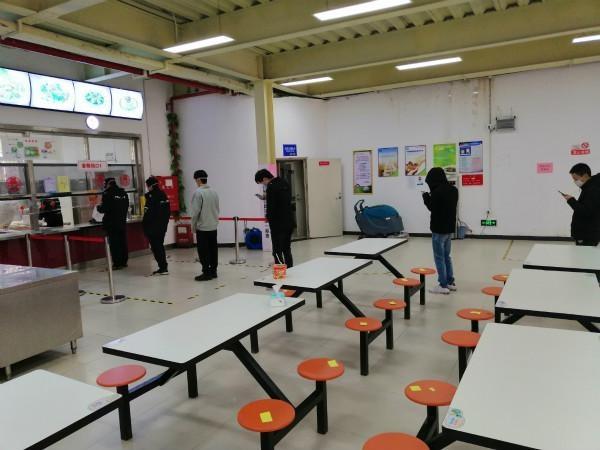 leyu.com-全明星赛赛程吃紧,金州勇士赛前内部沟通,赛场秩序良好,更衣室氛围转暖的简单介绍