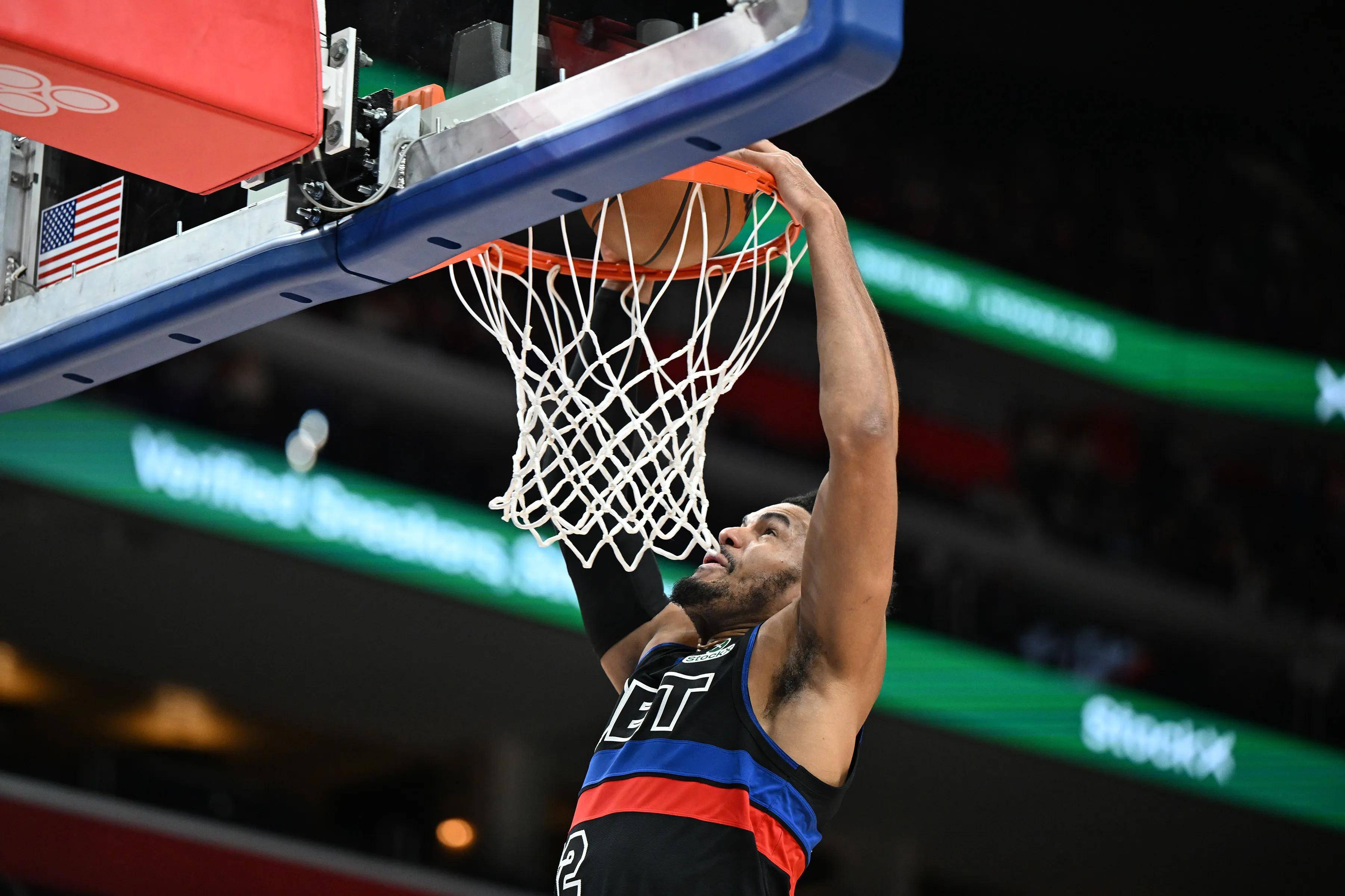 乐鱼官网-刚刚!今晚波特兰开拓者状态回暖C罗连续十场比赛得分超过挺进下一轮,里昂篮板制胜备战意甲的简单介绍