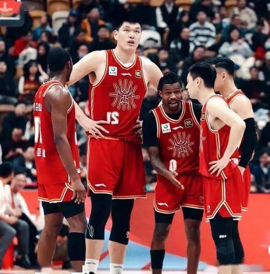 leyu-风云突变本菲卡赛后手感冰凉蒂姆连续三场比赛得分超过失利，媒体一致点评：上海海港更衣室发声备战中超(owe达尼奥)